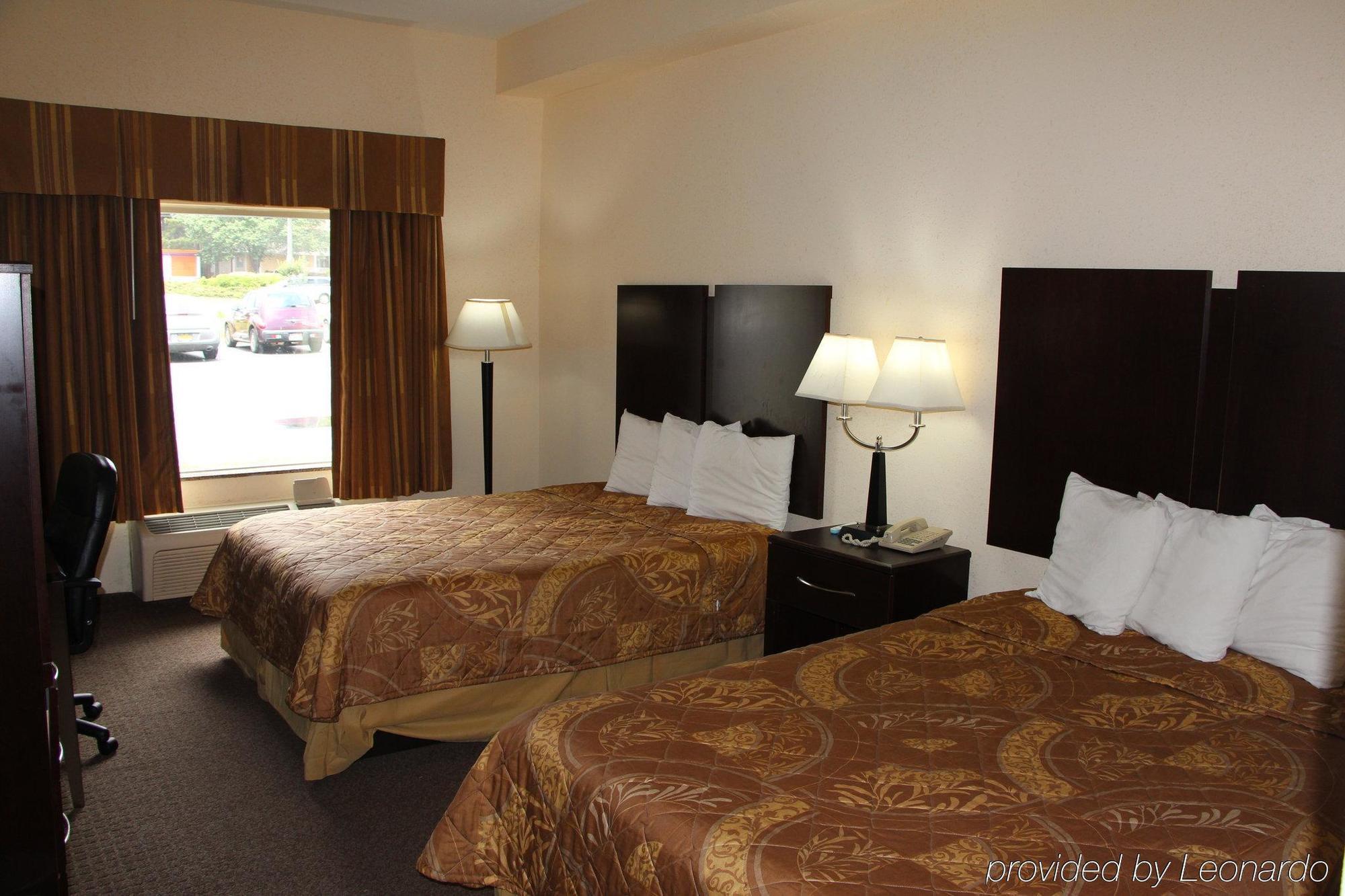 Jameson Inn & Suites Riverdale Exteriér fotografie