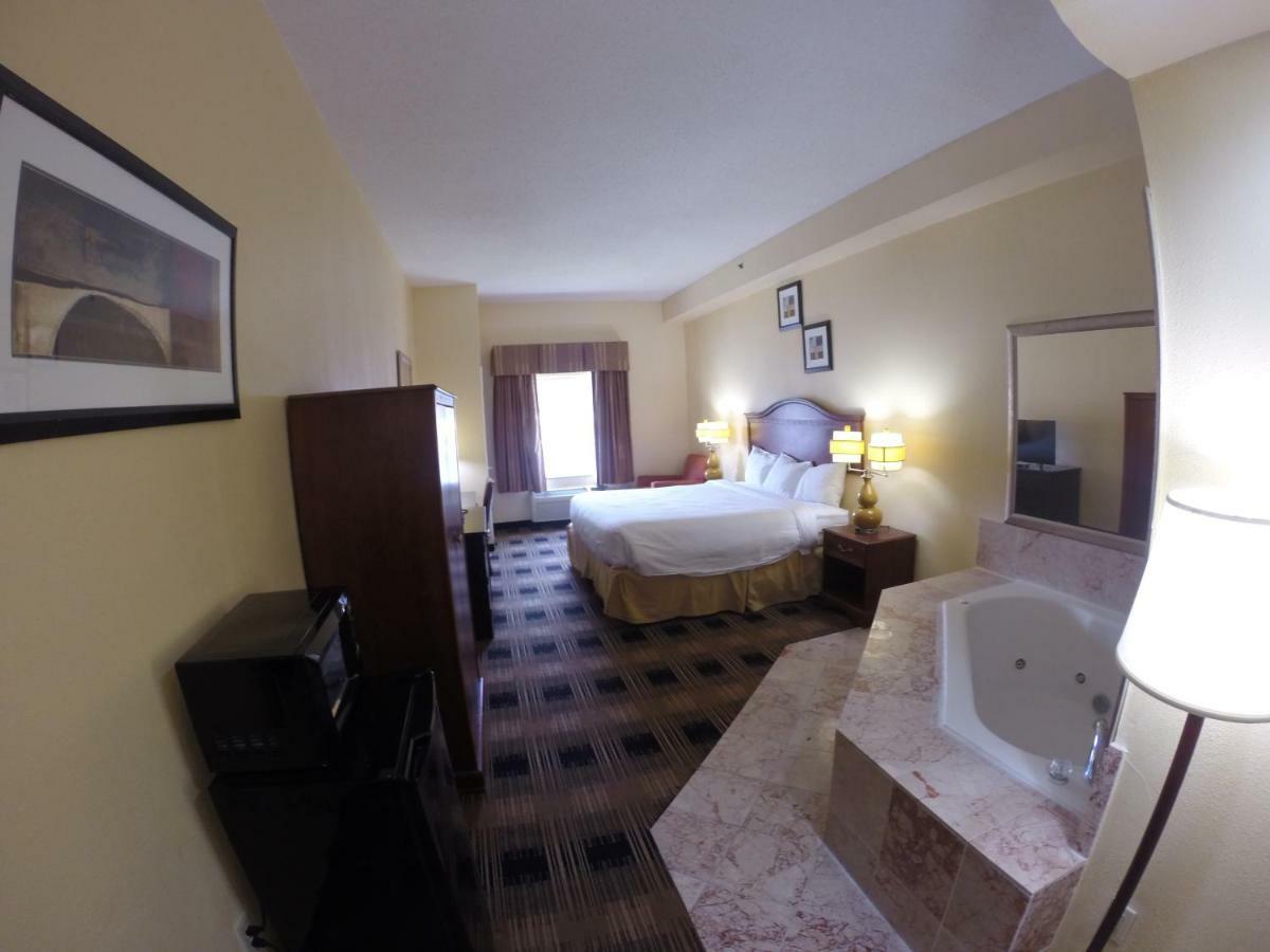 Jameson Inn & Suites Riverdale Exteriér fotografie